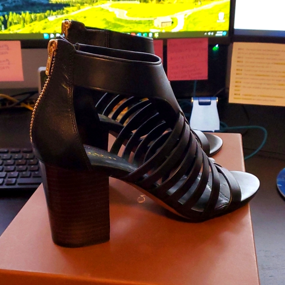 NIB Coach Leandra Sandal Size 8.5 Black Matte - Picture 4 of 7
